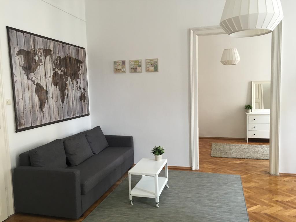 Budget Apartment By Hi5-Rakoczi 24 ブダペスト エクステリア 写真
