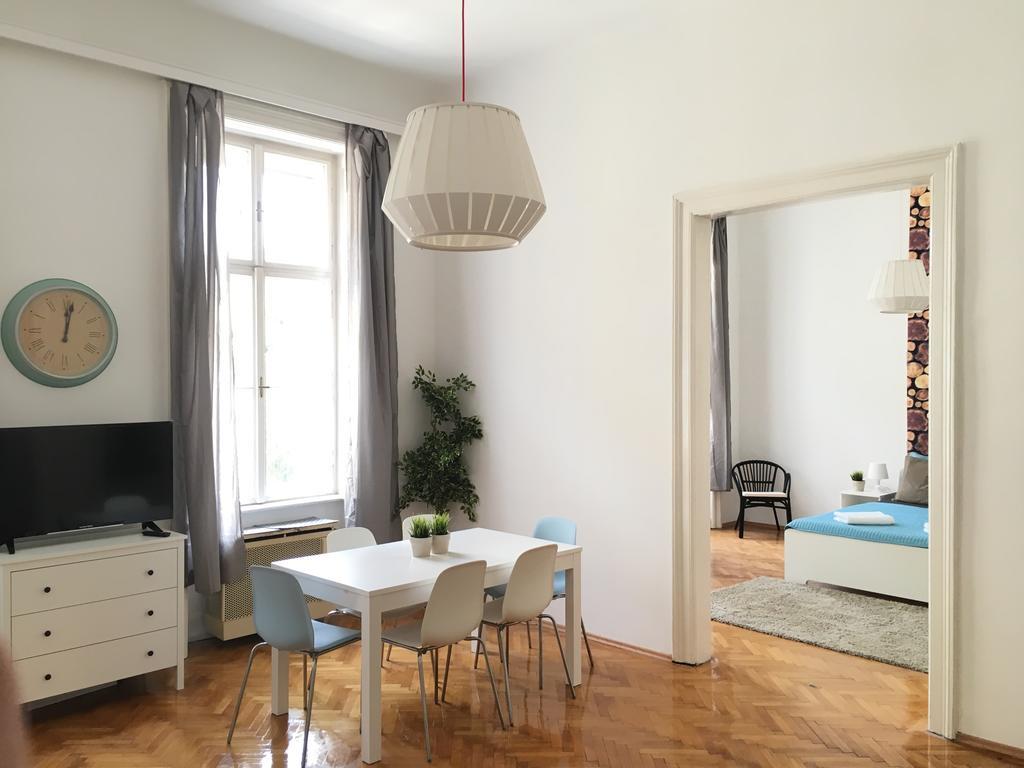 Budget Apartment By Hi5-Rakoczi 24 ブダペスト エクステリア 写真
