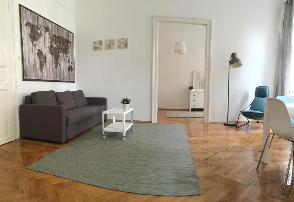 Budget Apartment By Hi5-Rakoczi 24 ブダペスト エクステリア 写真