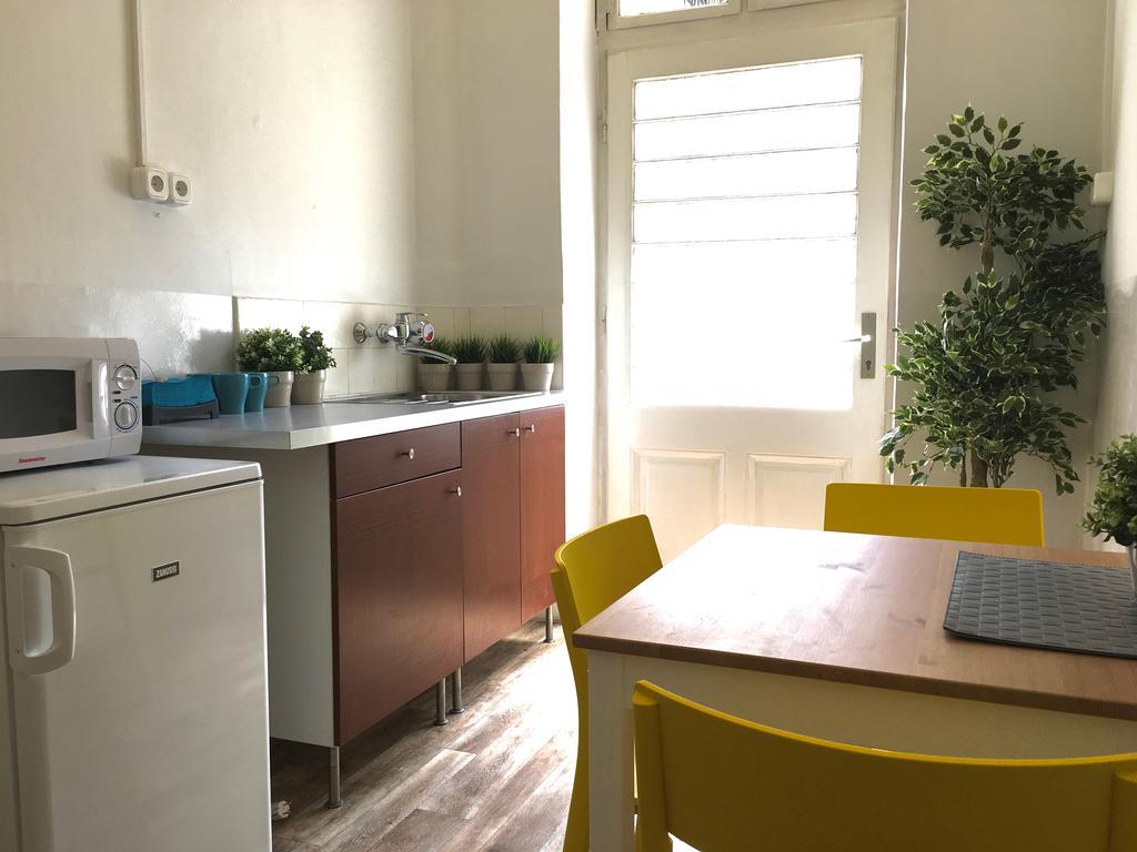 Budget Apartment By Hi5-Rakoczi 24 ブダペスト エクステリア 写真